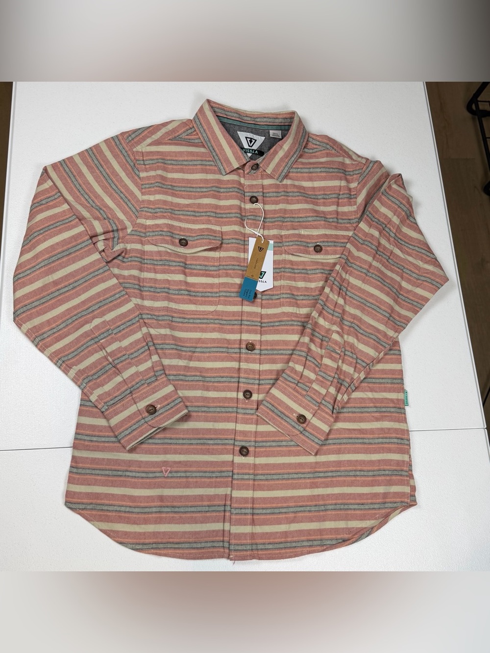 Vissla Flannel Shirt Men’s S Central Coast Eco Organic Cotton Striped Surf Skate